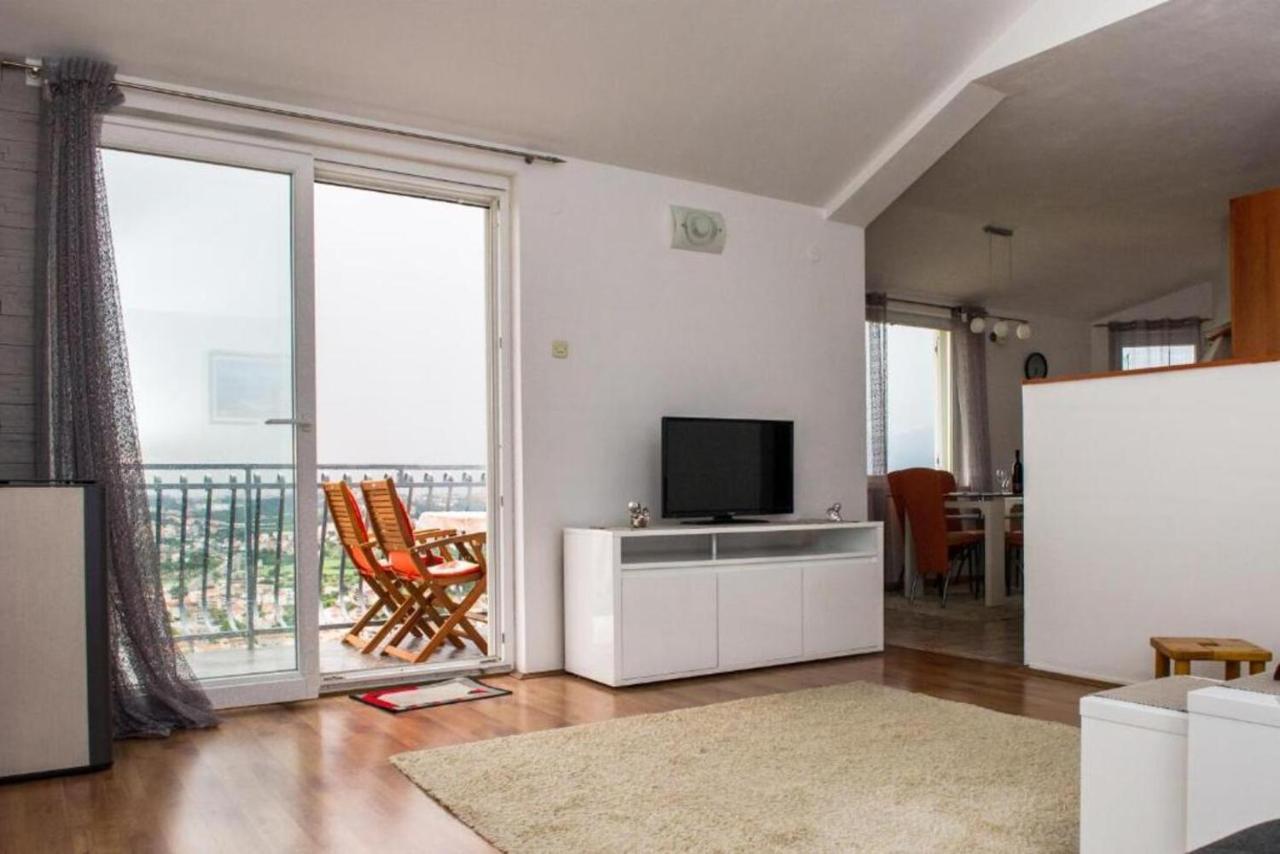 Cartolina Di Mare Apartment Podstrana Exterior photo