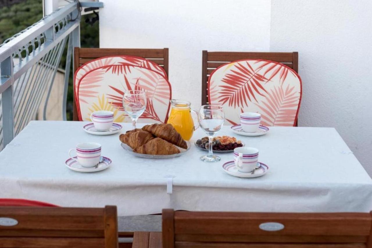 Cartolina Di Mare Apartment Podstrana Exterior photo